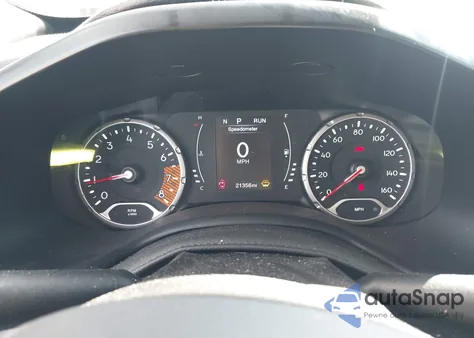 2023 Jeep Renegade Latitude 4X4 из США, поврежденный, VIN ZACNJDB1XPPP38955